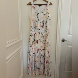 White House Black Market Dress